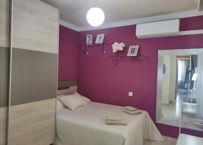 Isis Apartment
